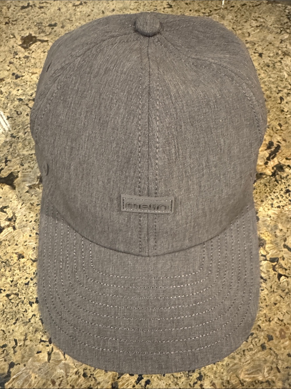 Melin Hydro The Legwnd Heather Charcoal Classic NWT